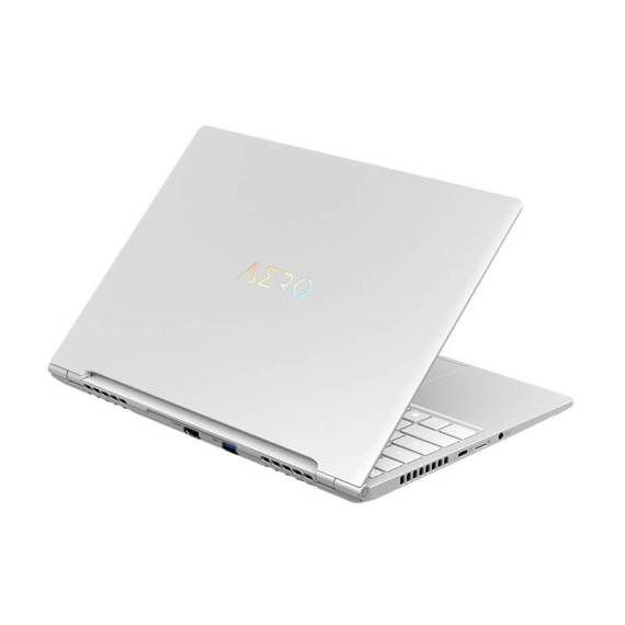 ordinateur portable RTX 4050 GIGABYTE AERO 14 OLED