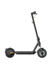 Xiaomi Scooter 5 pliable et pratique, idéal pour les déplacements quotidiens.