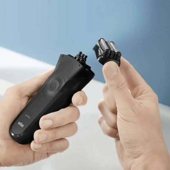 Sabots multiples et tondeuse intégrée Braun pour rasage complet