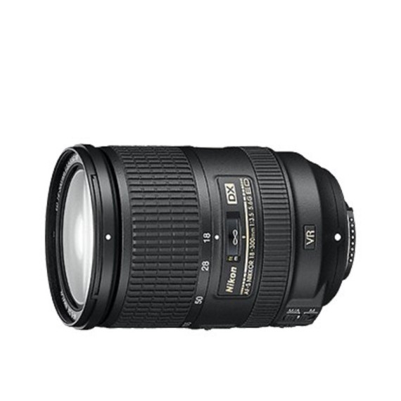 Objectif Nikon AFS DX 18-200mm