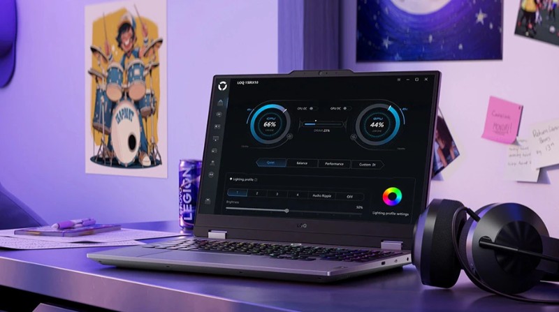 LOQ 15IRX9 i7 pc portable gamer Lenovo design Luna Grey performant